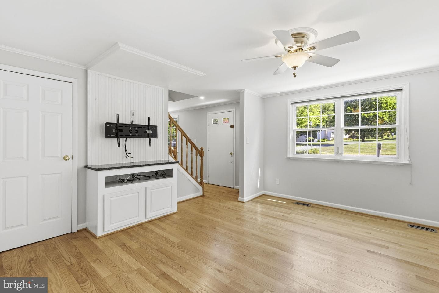 3906 Boxwood Road photo 5