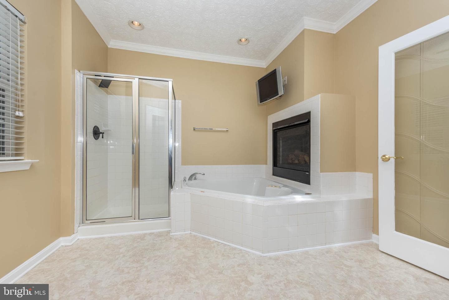 583 Windsong Dr photo 25