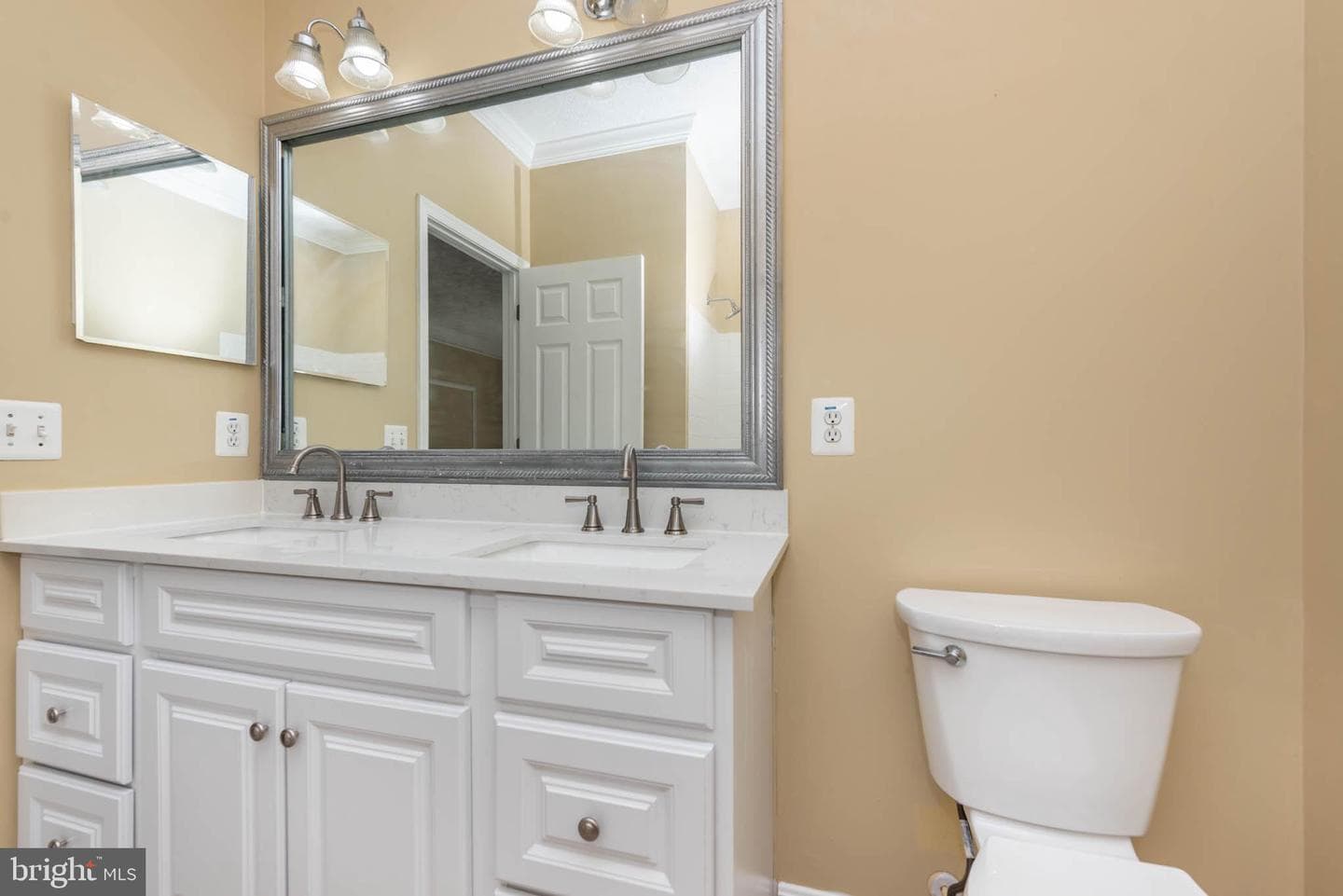 583 Windsong Dr photo 29
