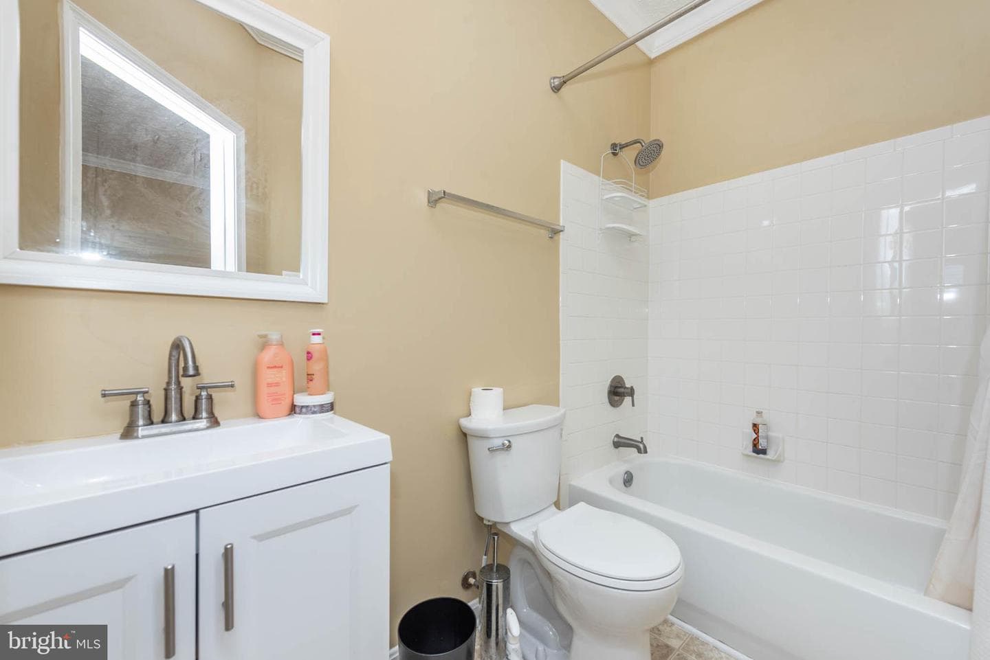 583 Windsong Dr photo 33