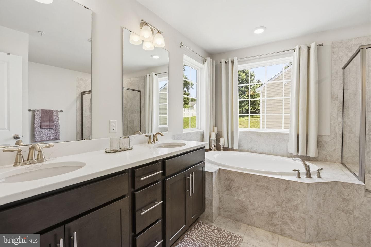 1301 Exmoor Lane photo 30