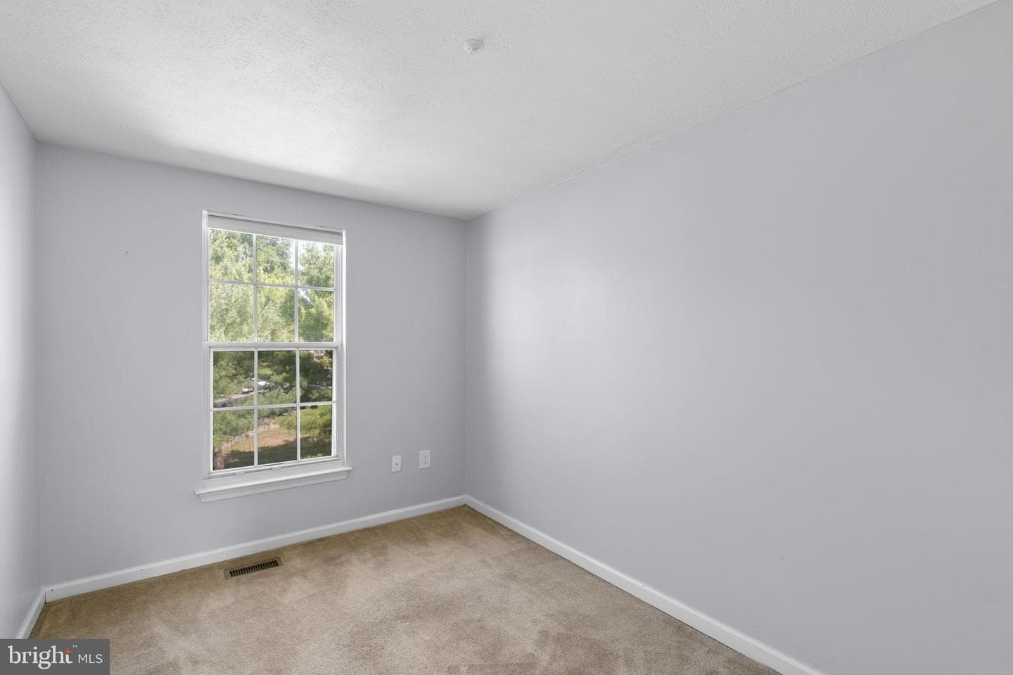 916 Pirates Court photo 20