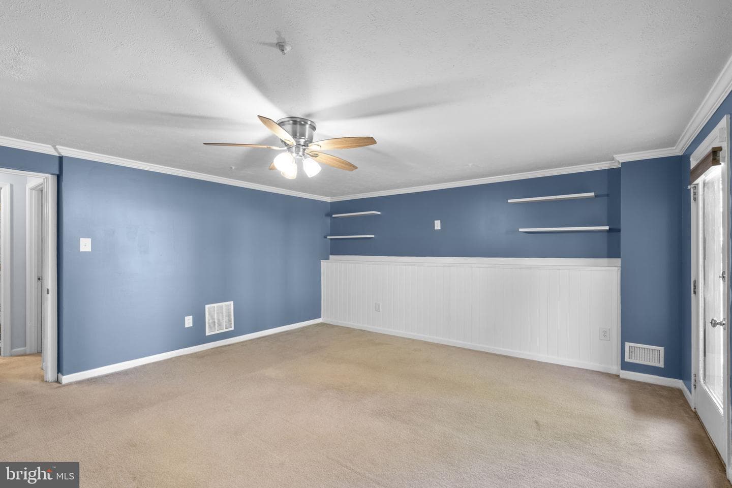 916 Pirates Court photo 30