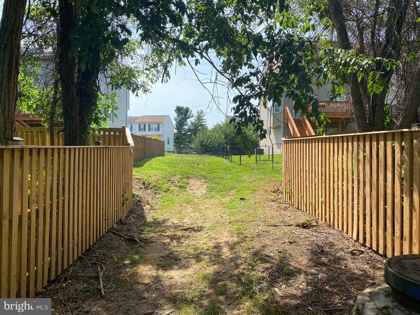 916 Pirates Court photo 46