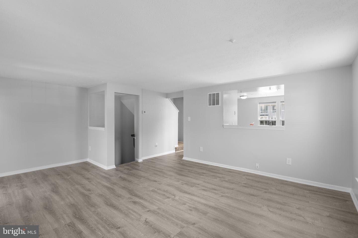916 Pirates Court photo 6