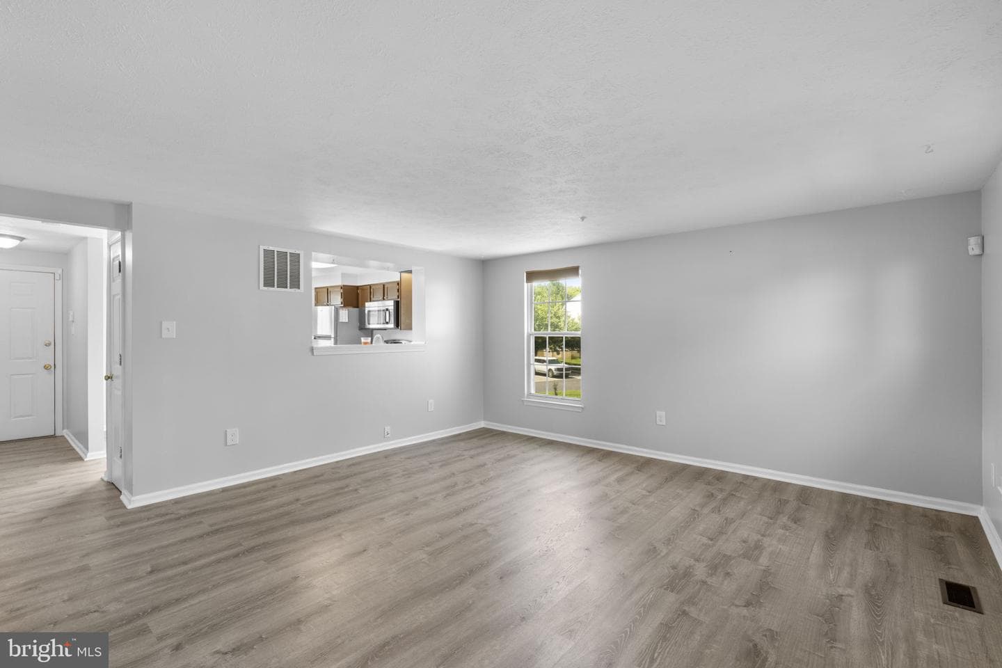 916 Pirates Court photo 7