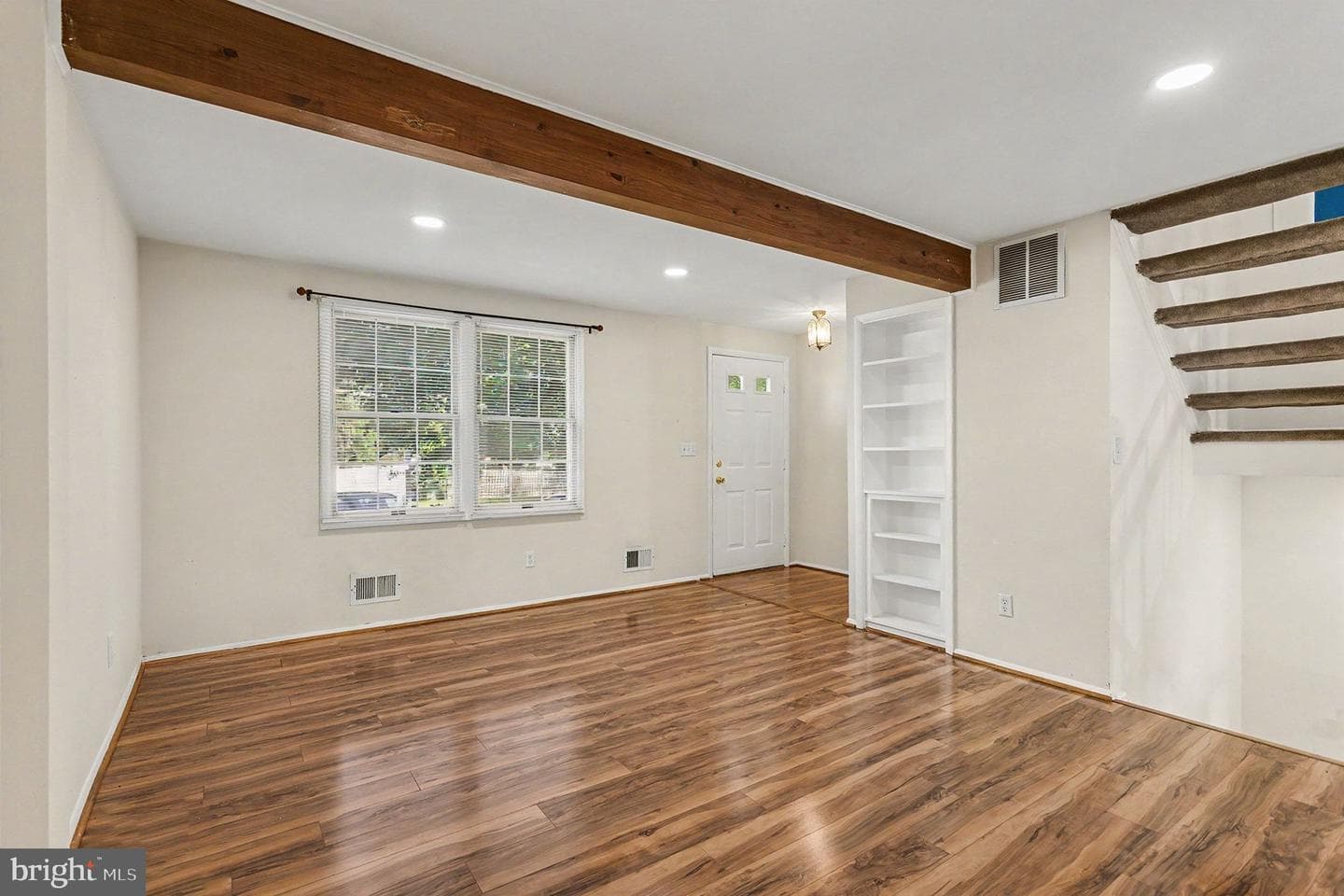134 Drexel Drive photo 3
