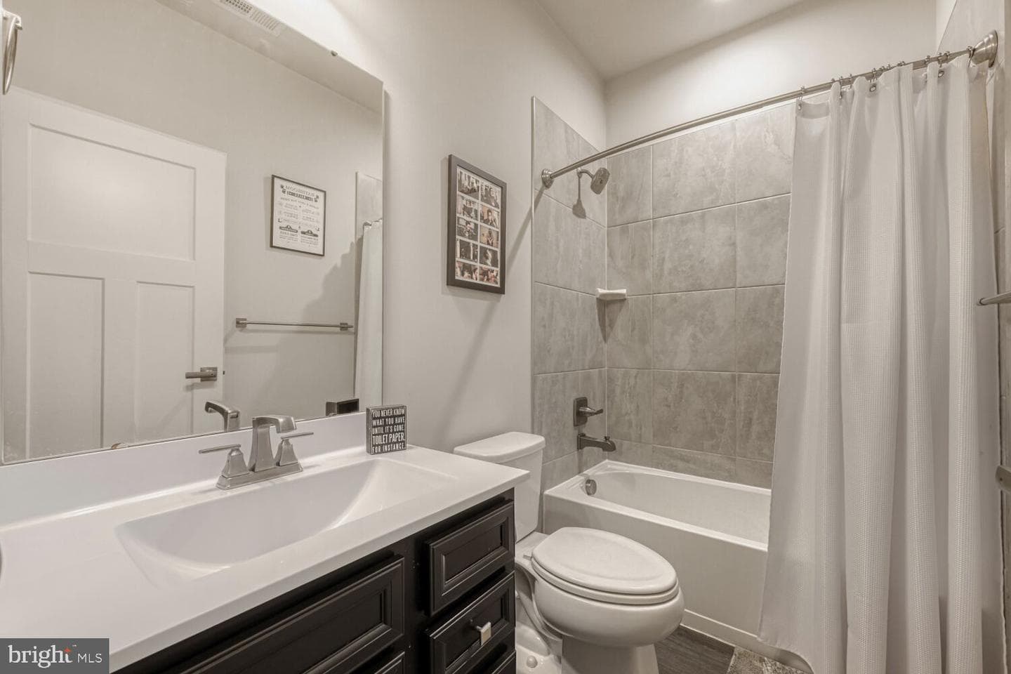 2528 Schooner Way photo 24