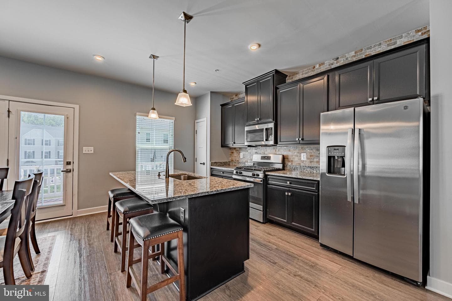 2528 Schooner Way photo 4