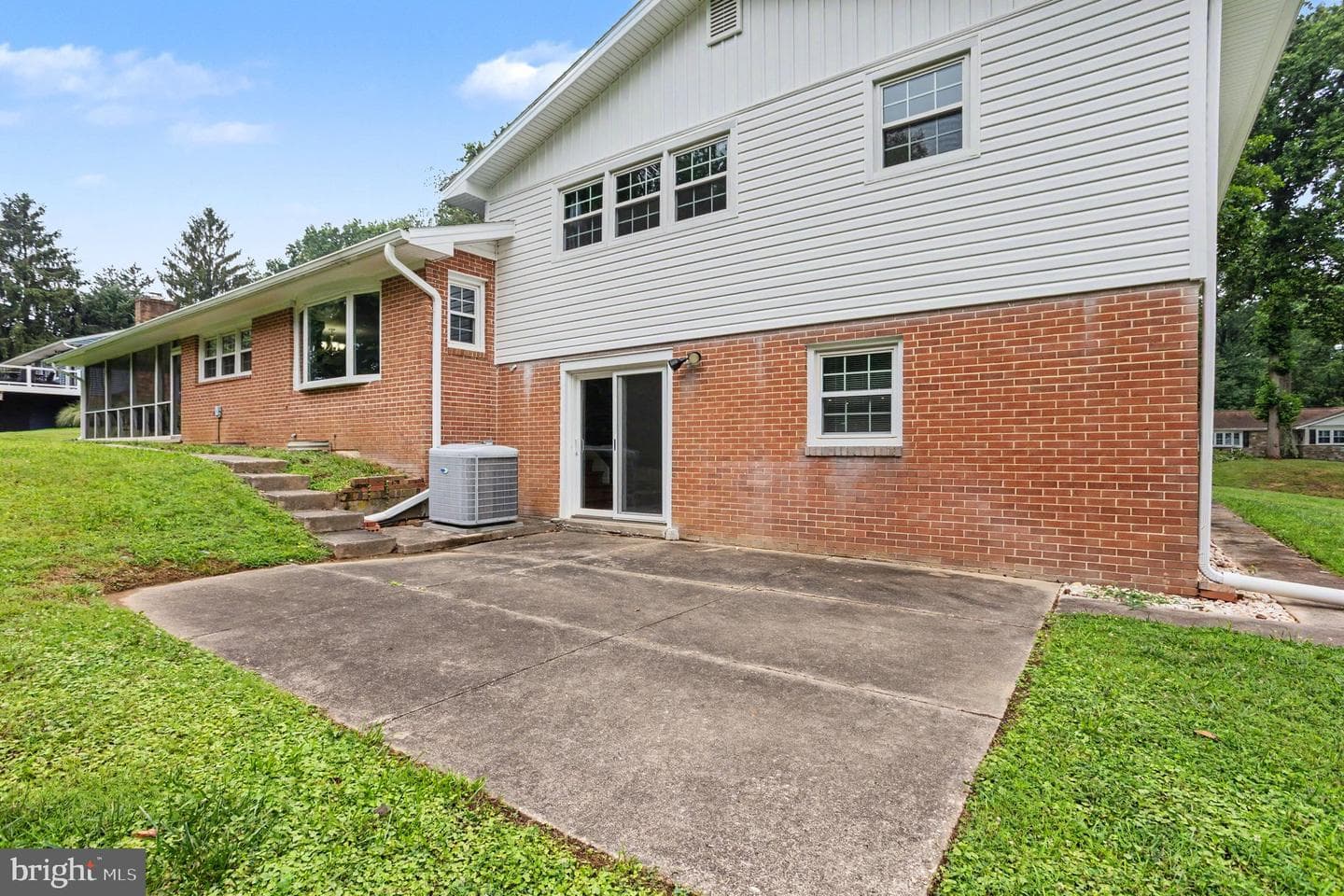 213 Glenwood Road photo 42