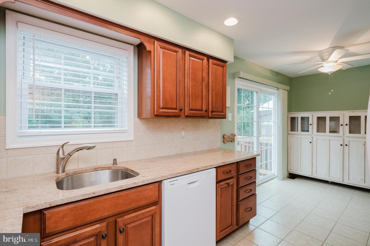 3221 Arbor Hill Court photo 16
