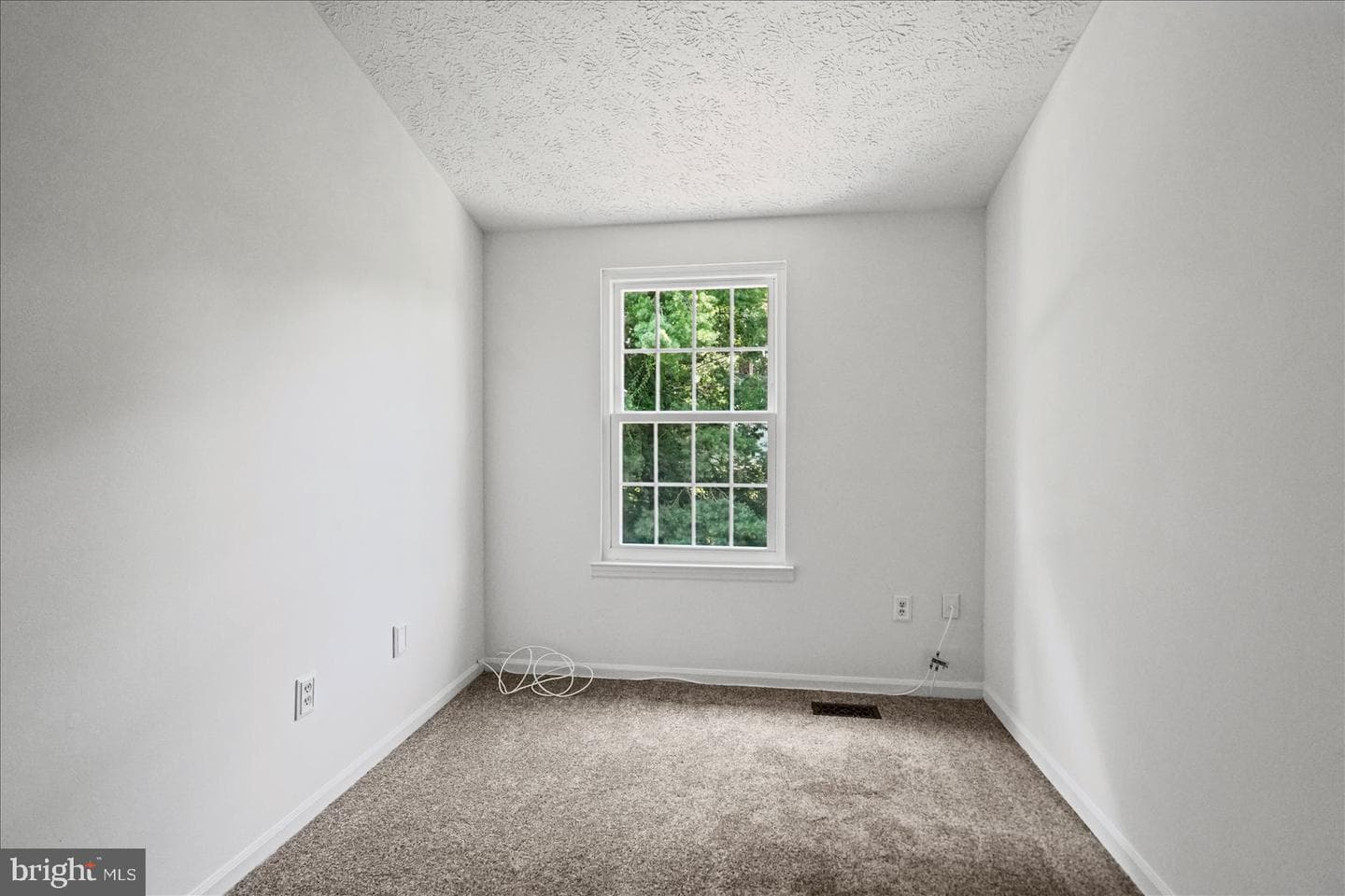1109 Oakwood Lane photo 28