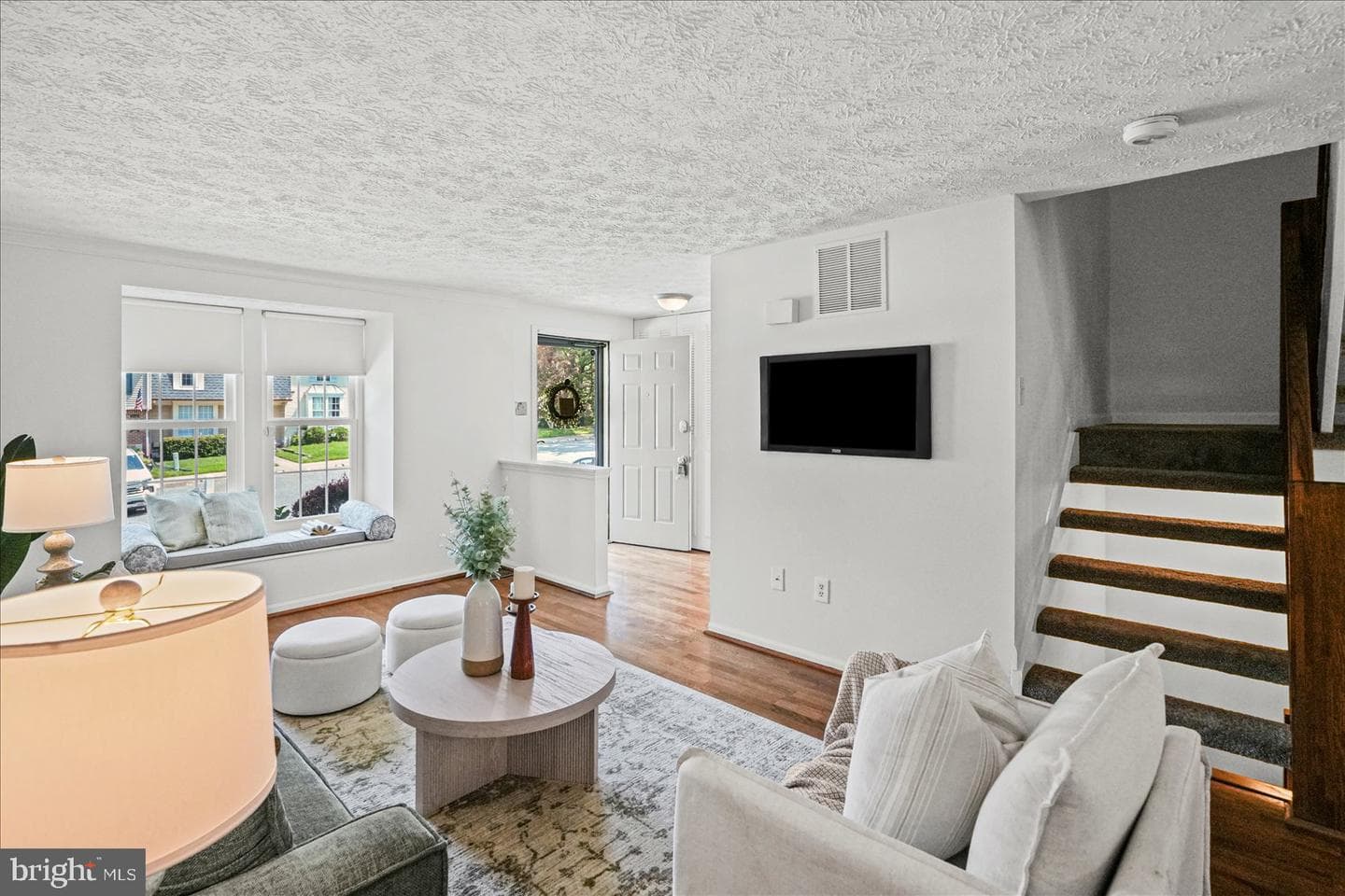 1109 Oakwood Lane photo 6