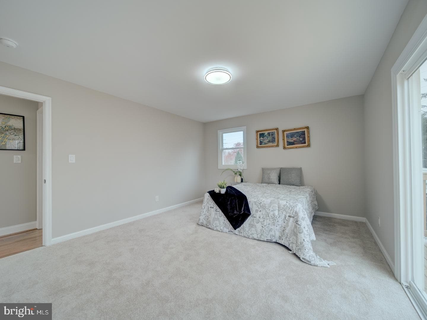 408 Garnett Road photo 20