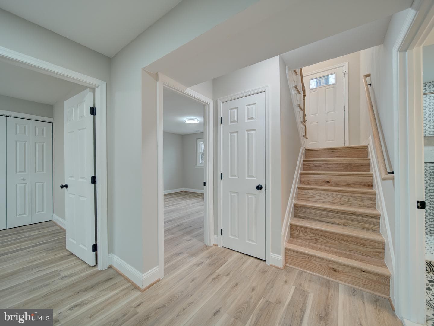 408 Garnett Road photo 31