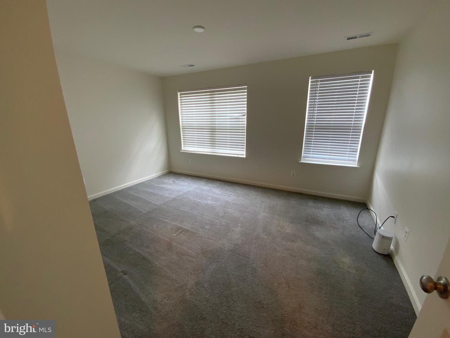 2909 Willoughby Beach Road photo 29