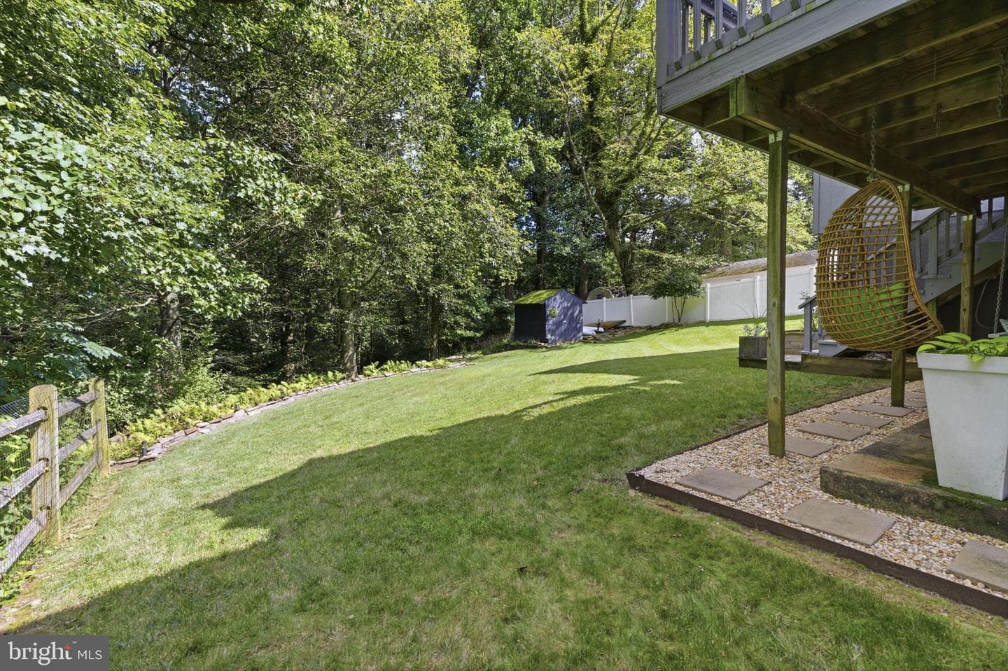 303 Bright Oaks Drive photo 35