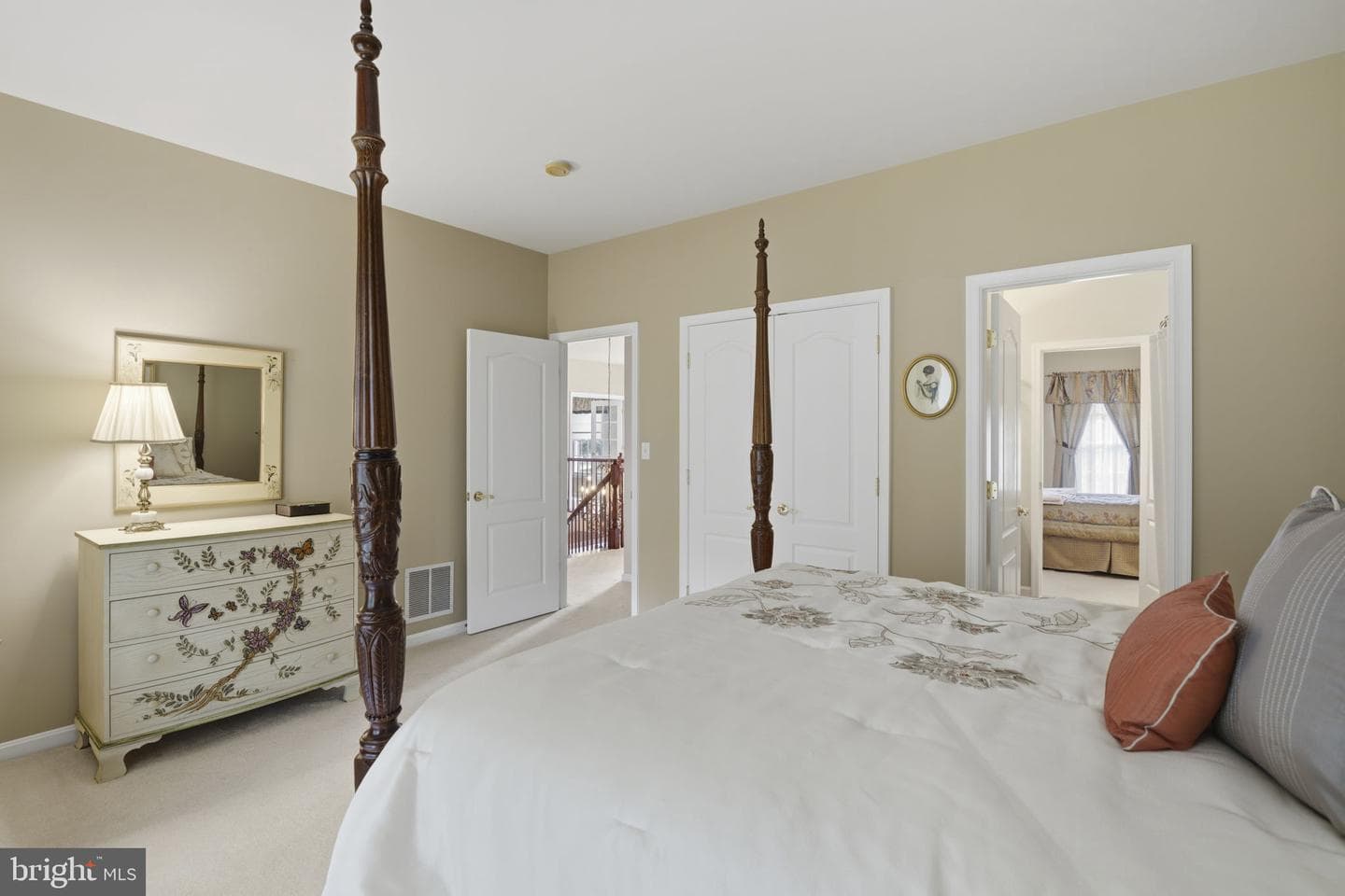 702 Glen Court photo 43