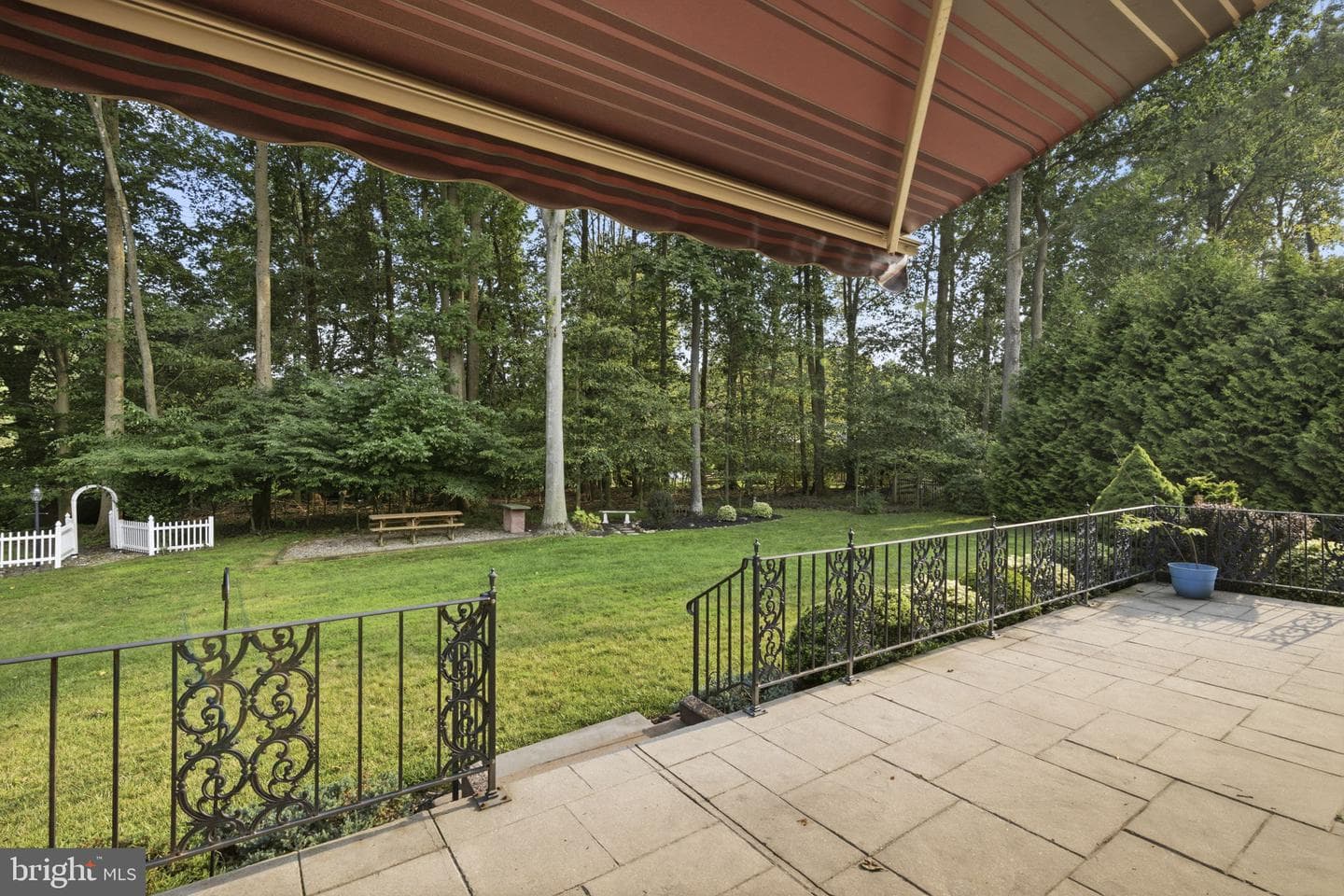 702 Glen Court photo 58