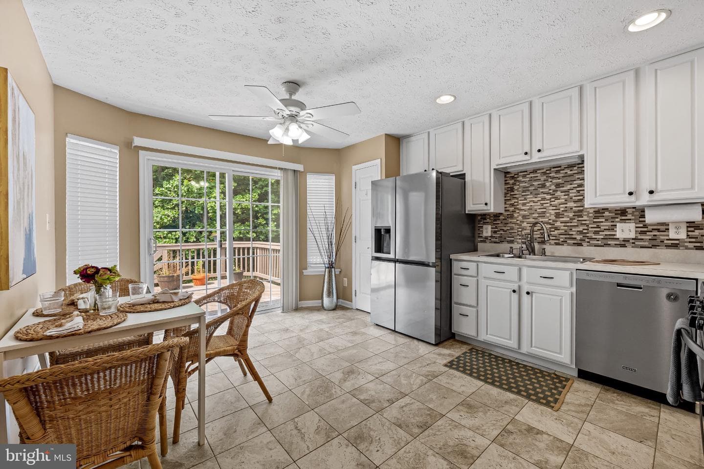 206 Colgate Drive, Forest Hill
