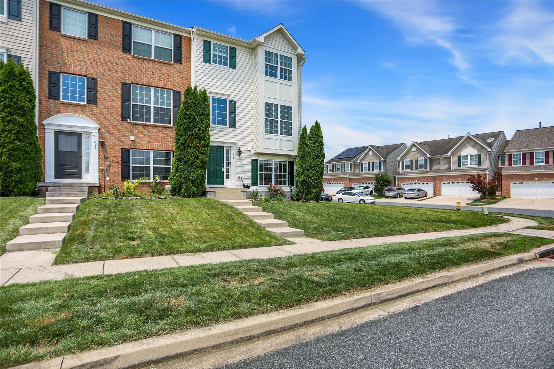 634 Snowberry Way, Aberdeen