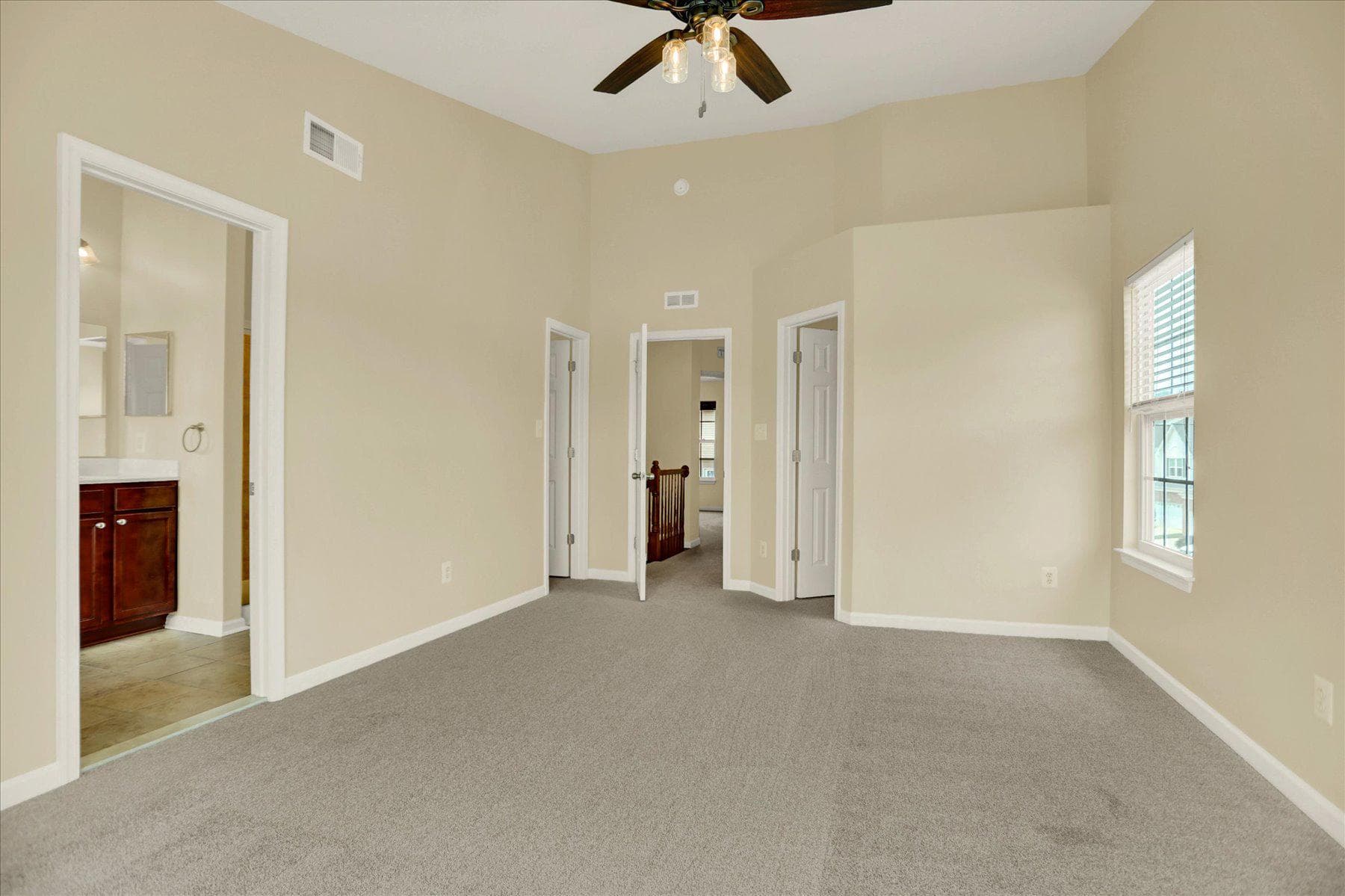 634 Snowberry Way photo 30