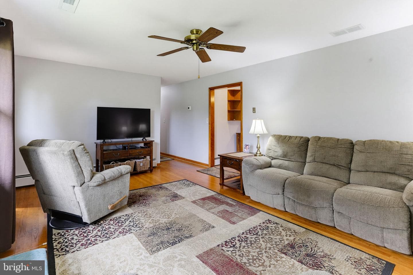 815 Reckord Road photo 4