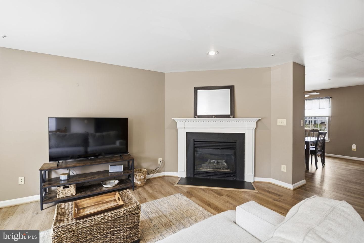 2201 Cantley Court photo 5