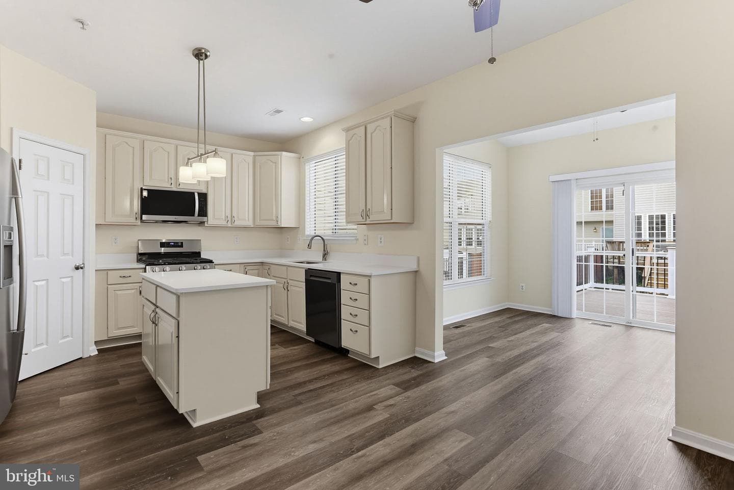 4940 Bristle Cone Circle photo 6