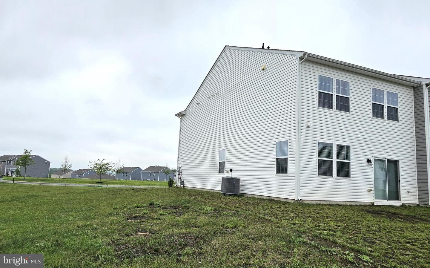 717 Pickerel Place photo 23