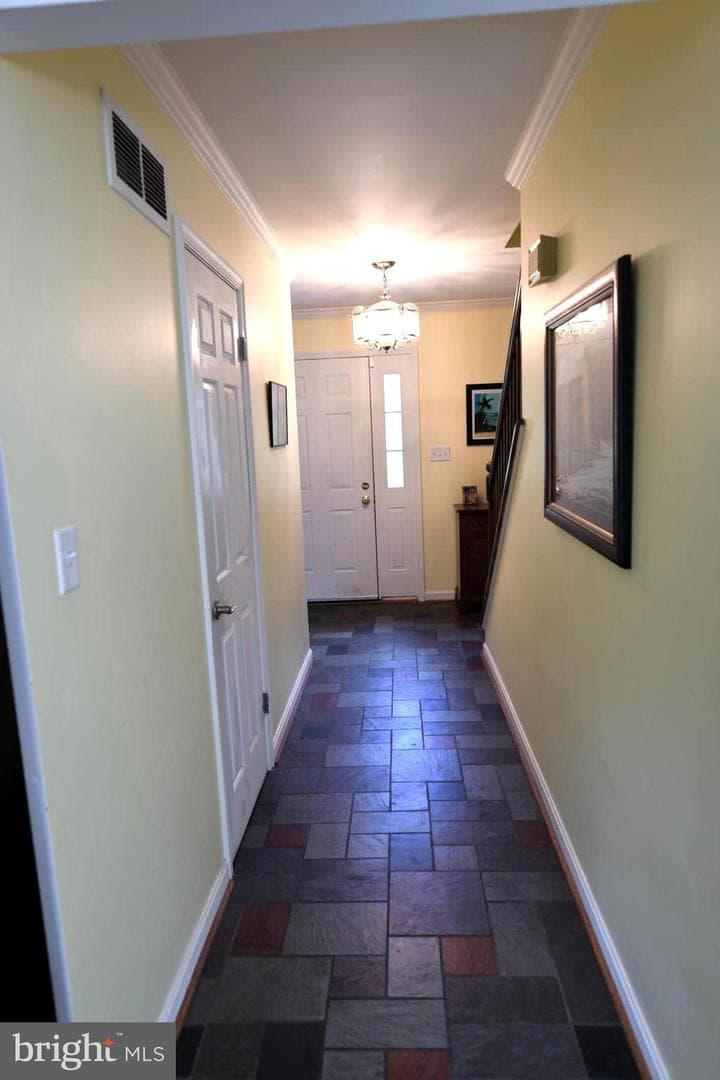 305 Rolling Knoll Drive photo 3