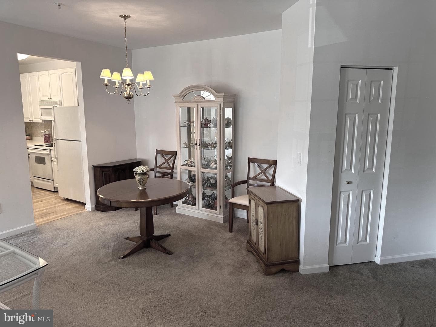 130 W Broadway #1e photo 10