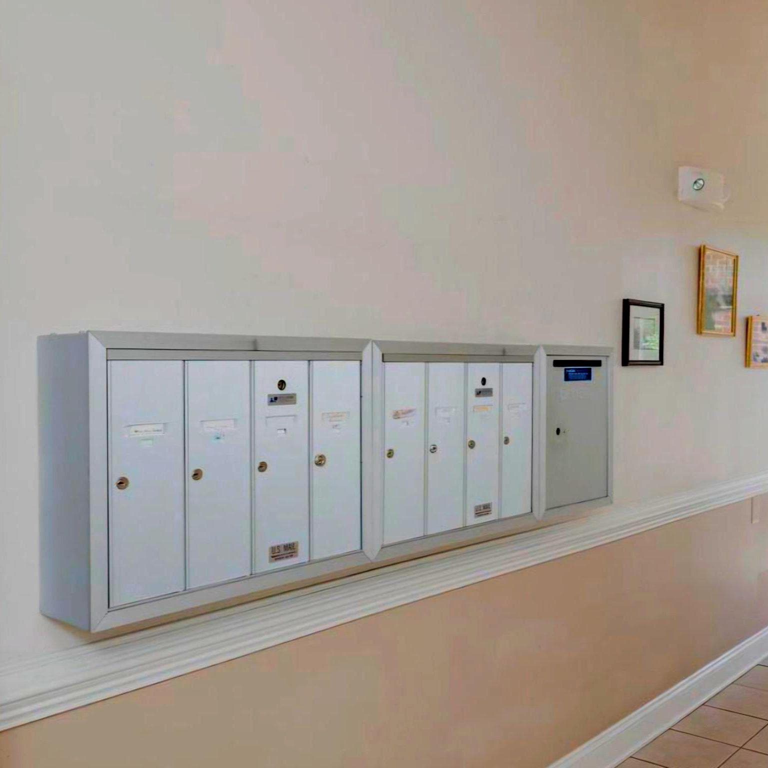 1603 Martha Court #402 photo 23