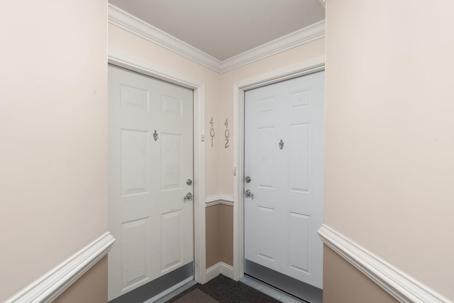 1603 Martha Court #402 photo 24