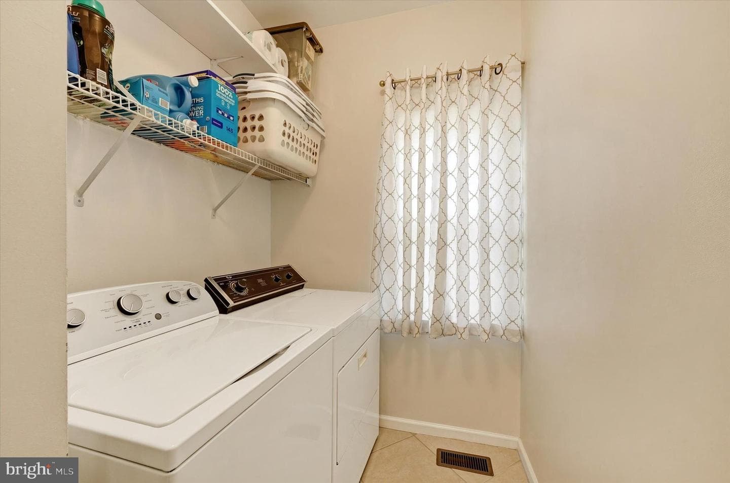 316 Woltham Court photo 19
