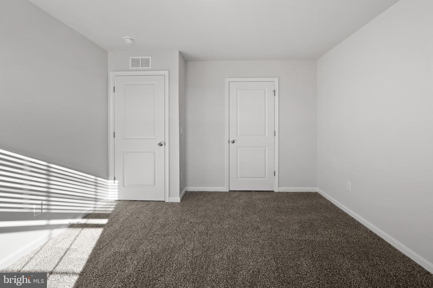 814 Spikeresh Way photo 20