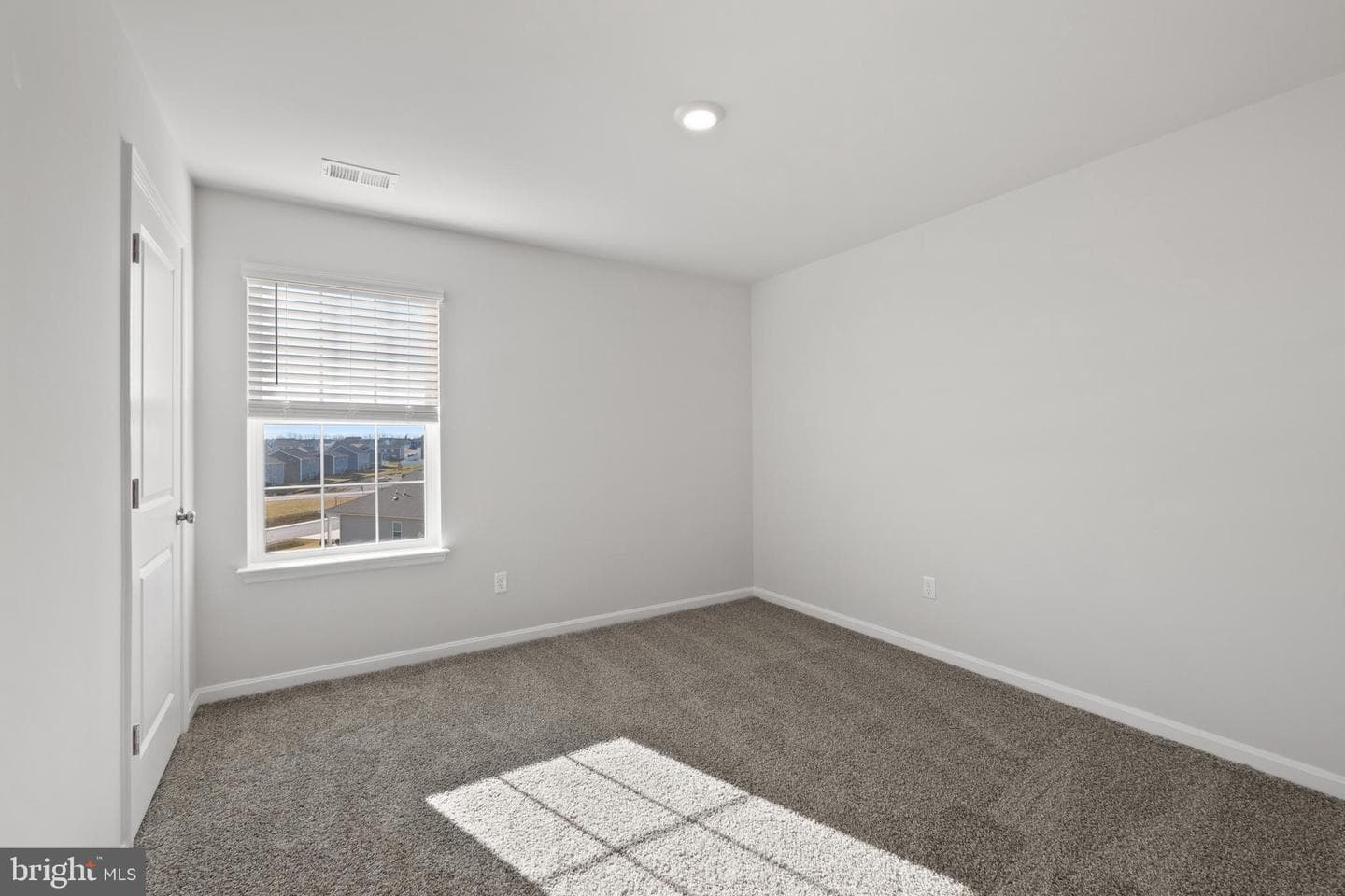 814 Spikeresh Way photo 23