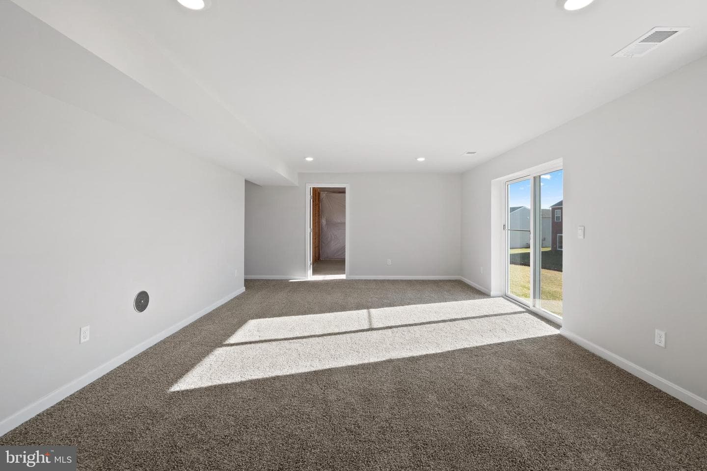 814 Spikeresh Way photo 29