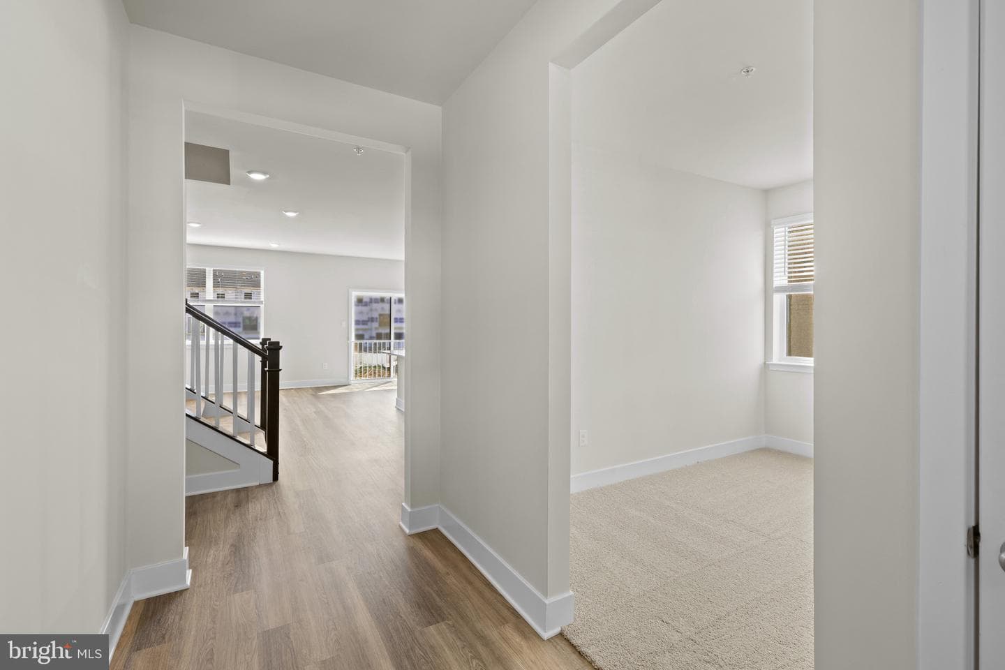 807 Spikeresh Way photo 5