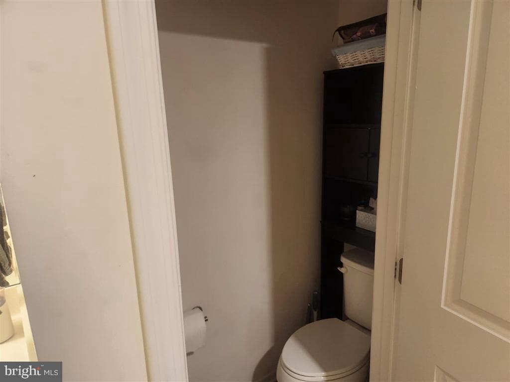 528 Potomac Road photo 21