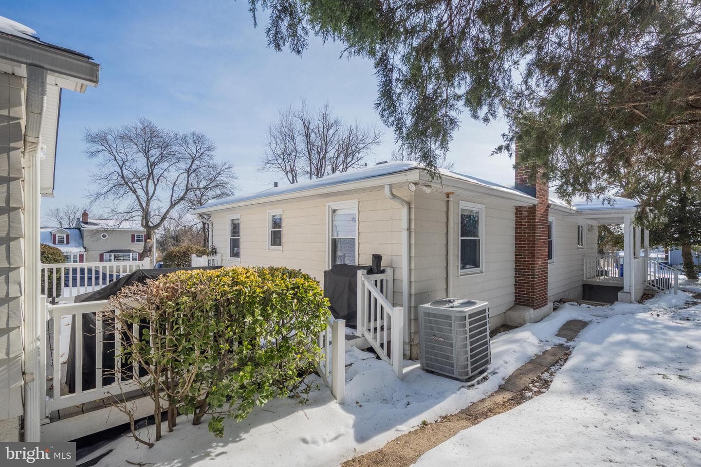 6226 2nd Avenue photo 32