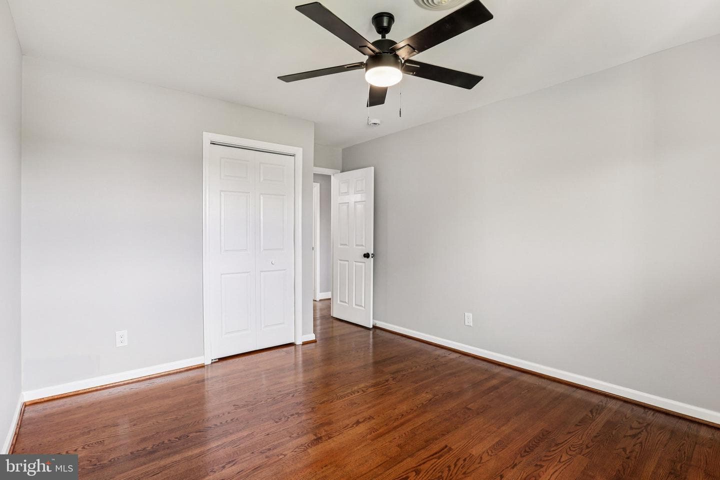 15474 Roxbury Road photo 19