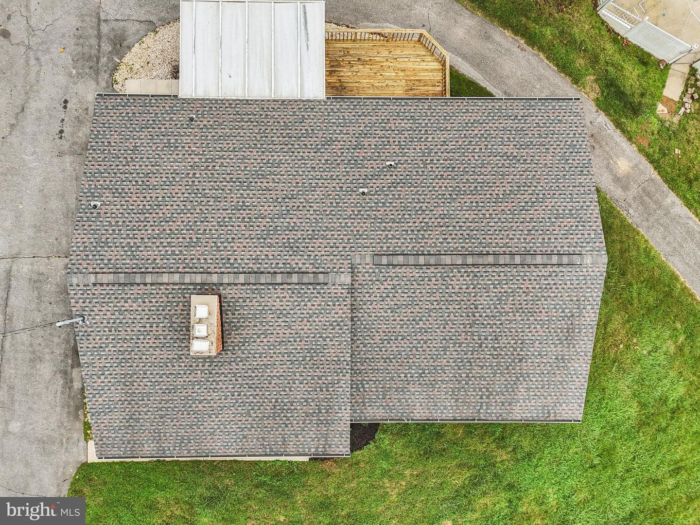 15474 Roxbury Road photo 48