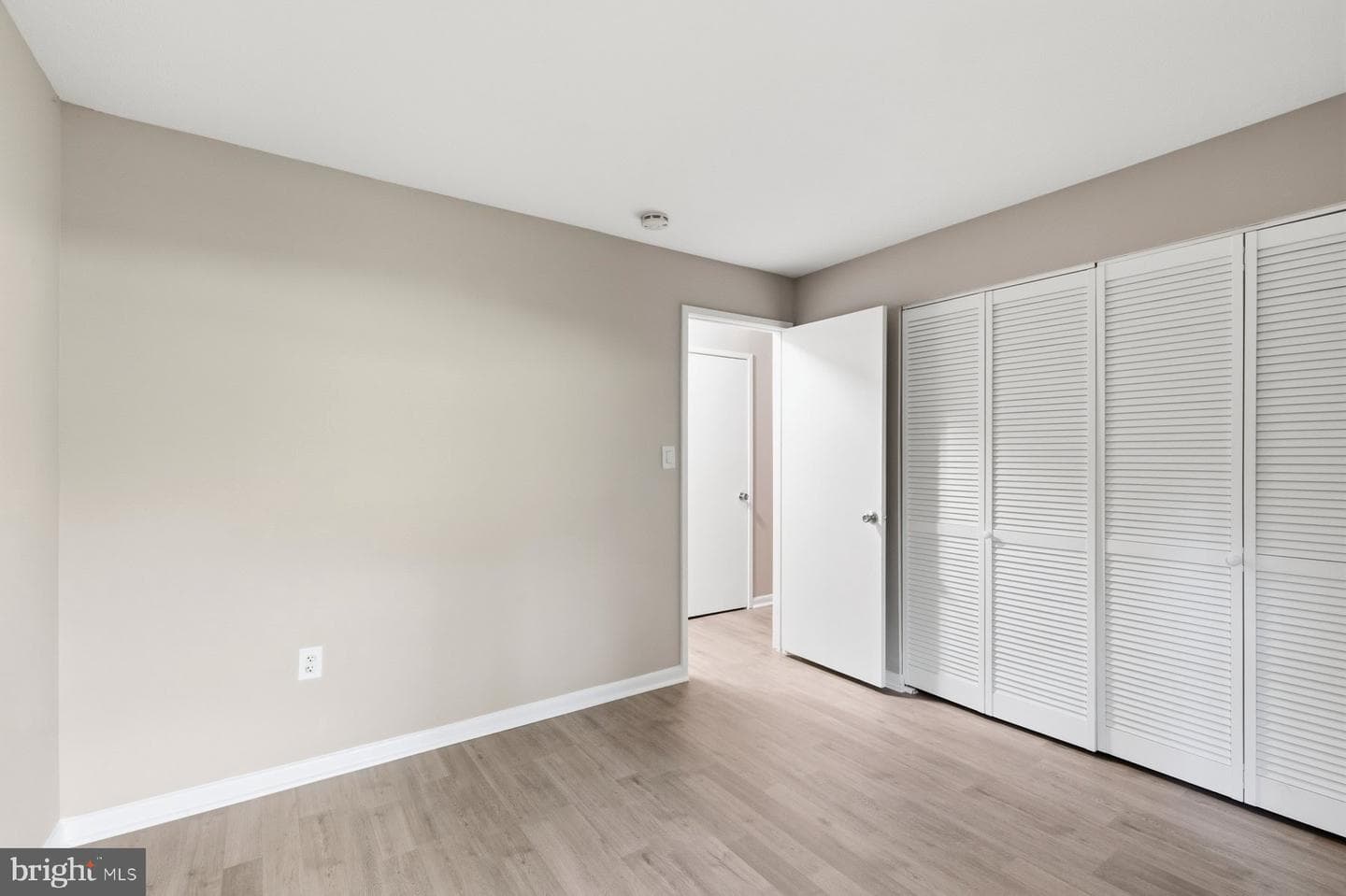 5866 Thunder Hill Rd # A-4 photo 12
