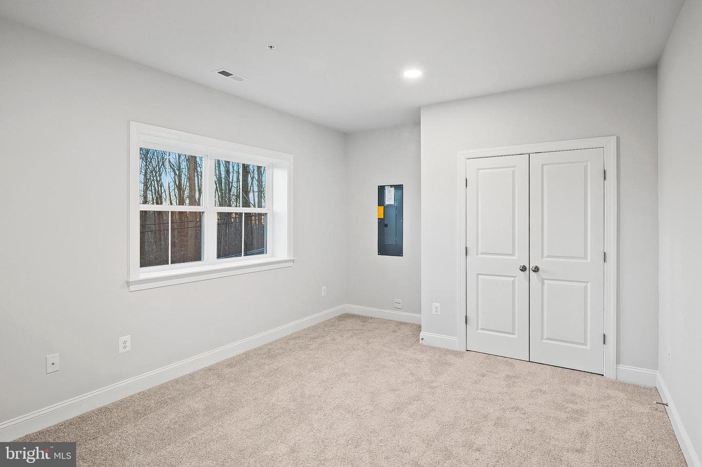 4496 Ilchester Road photo 52