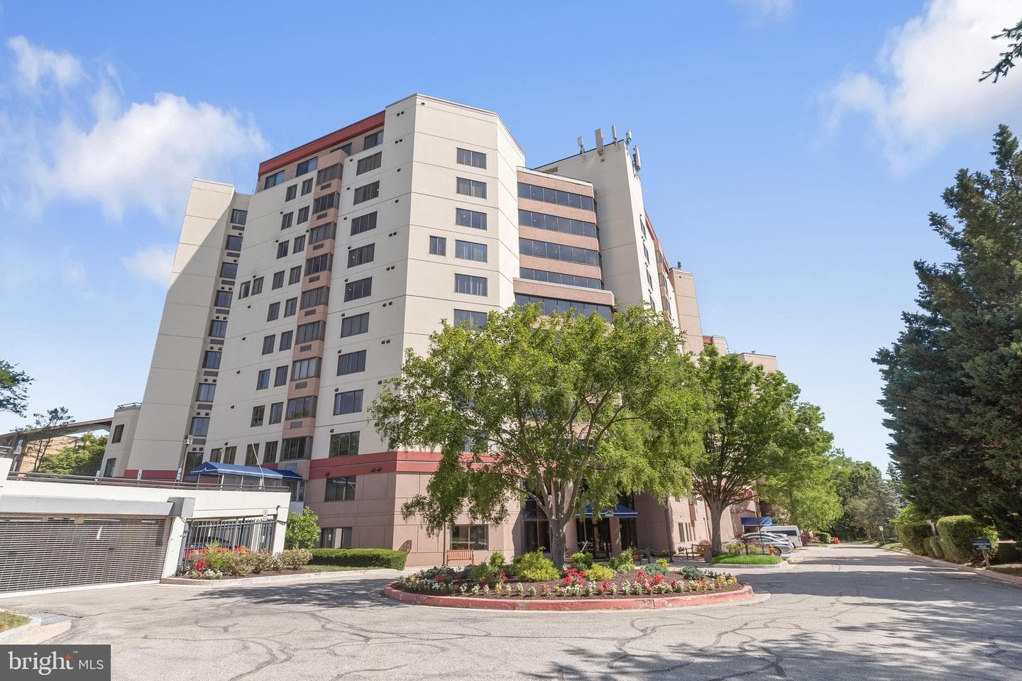10001 Windstream Dr # 404, Columbia