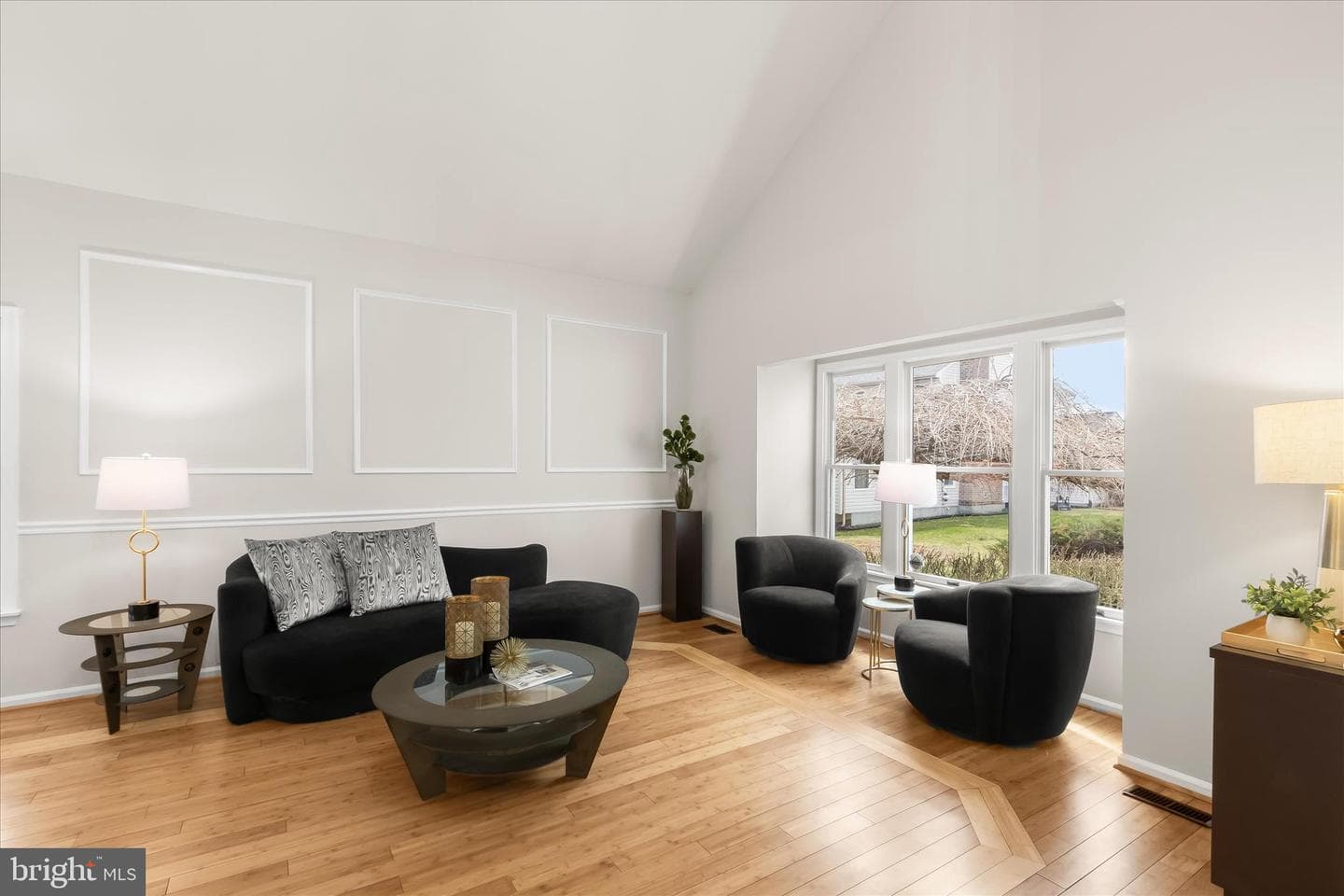 9606 Casper Court E photo 11