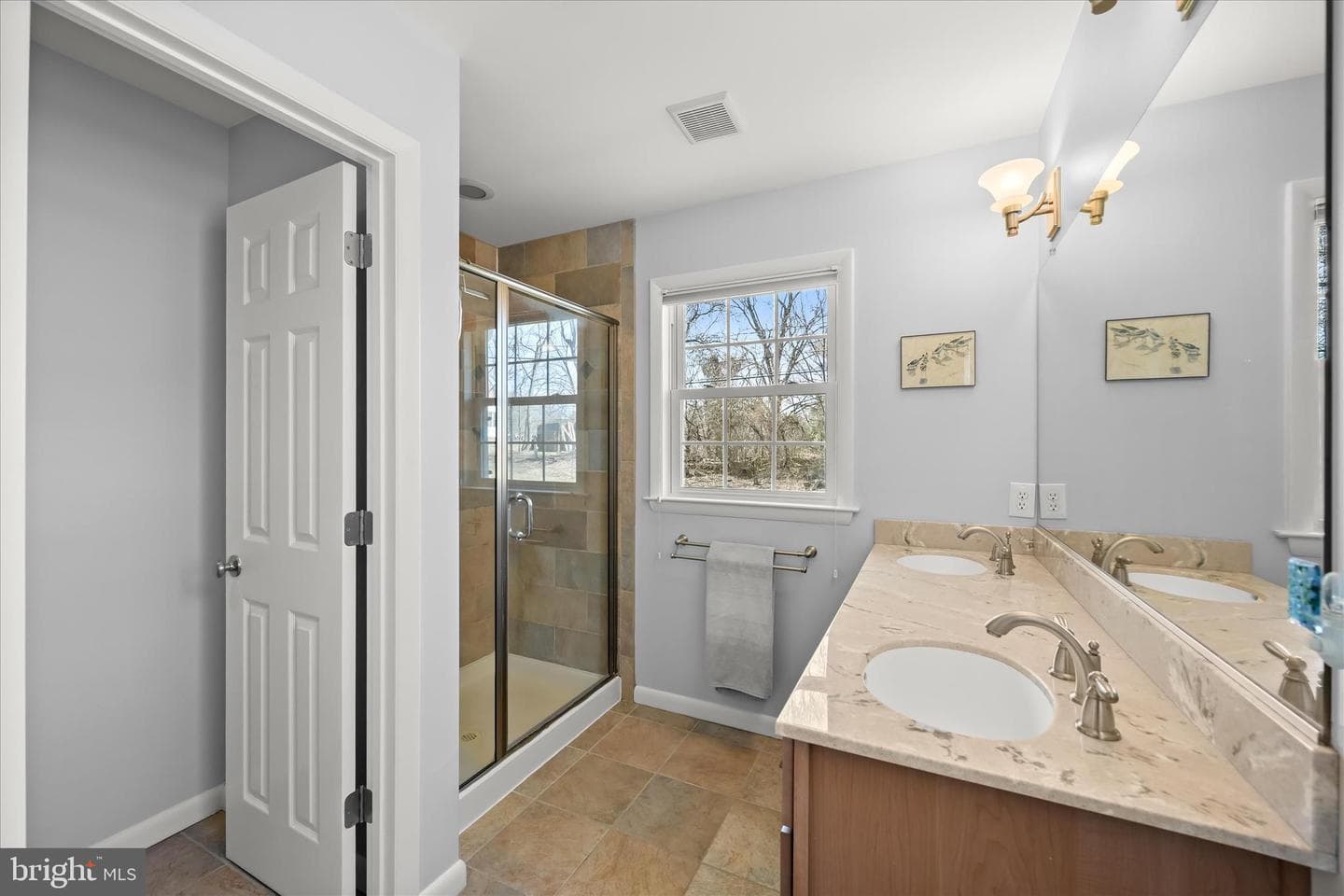 6642 Seneca Drive photo 31