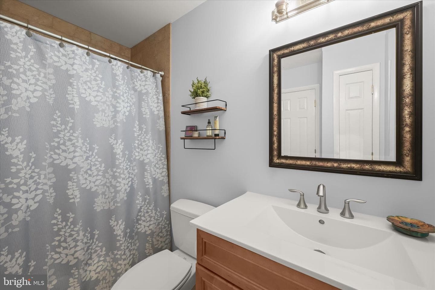 6642 Seneca Drive photo 39
