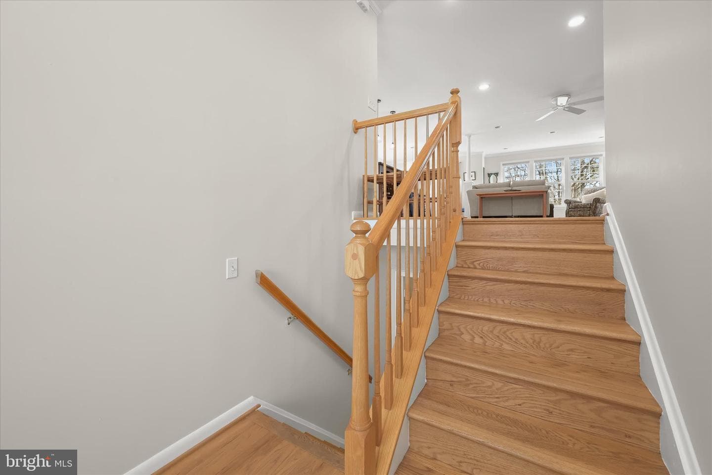 6642 Seneca Drive photo 41